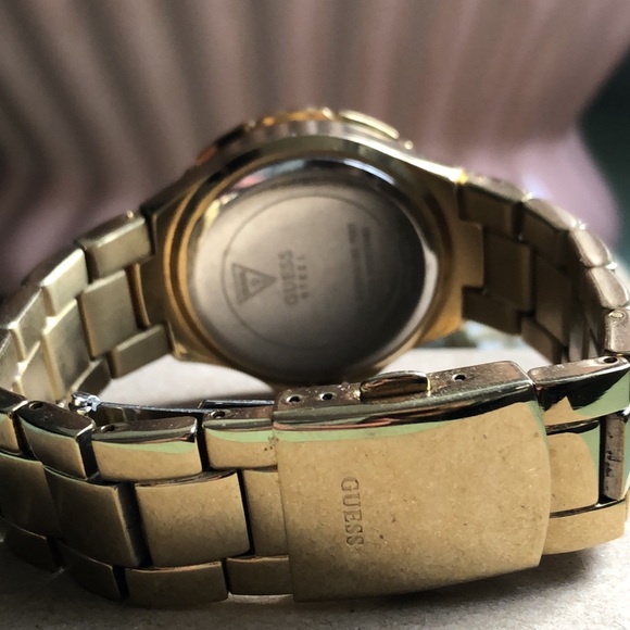Guess Women Gold Band Watch - Picture 6 of 8
